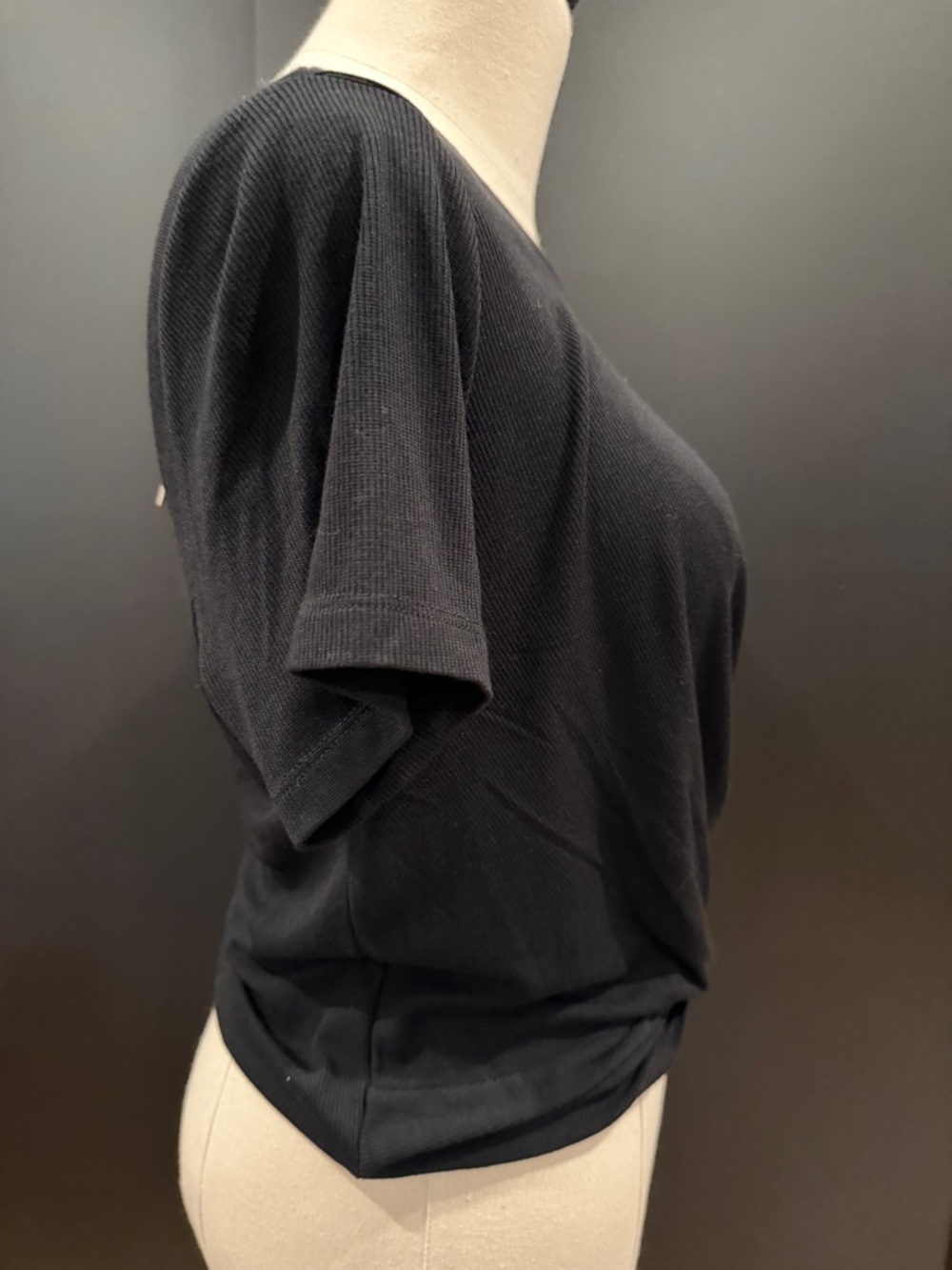 NWT - Marine Layer Brielle Ribbed Modal Twist Front Tee Black - Small - Picture 4 of 9